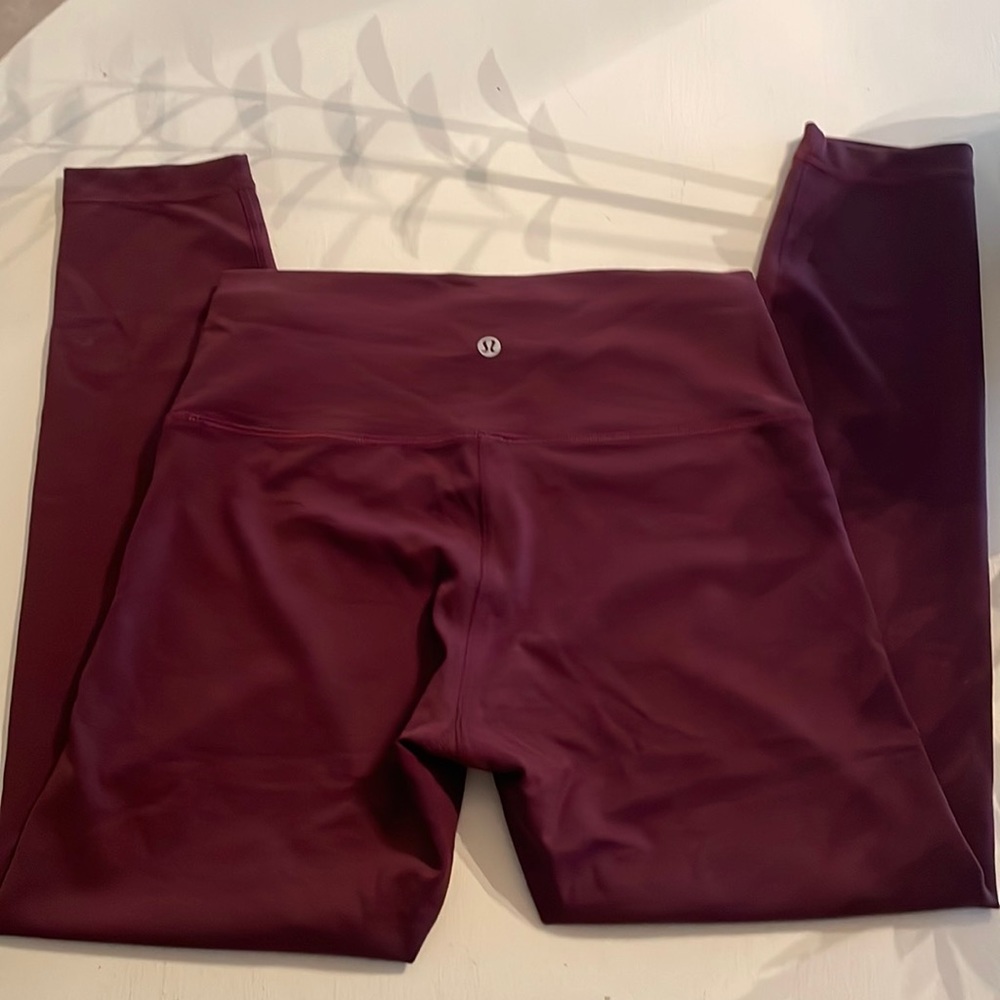 Lululemon Wunder under training leggings